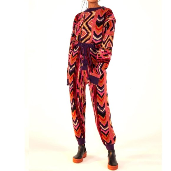 FARM Rio Set Striped Patches Sweater and Pants - Picture 1 of 12